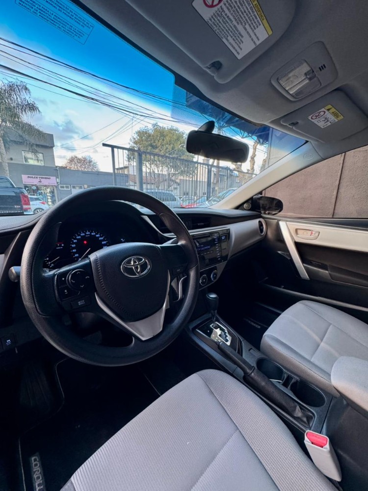 Toyota Corolla XLi CVT — foto 10